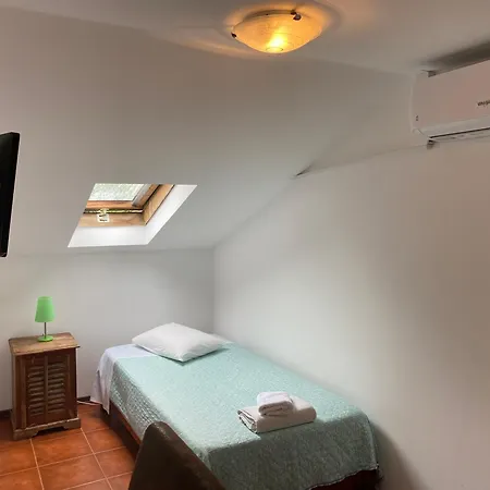 Affittacamere Pouso Dos Anjos Lisbona