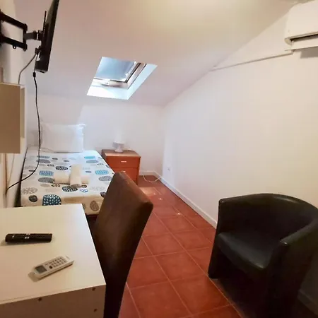 Πανσιόν Pouso Dos Anjos 3*